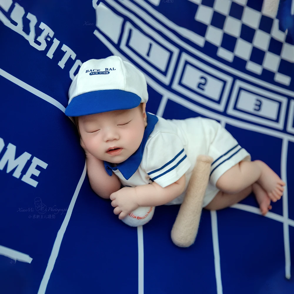 Newborn Boy Photoshoot Outfits Baseball Themes Sportswear Hat 3pcs/Set Felt Baseball Stick Vintage Poster Baby Photography Props