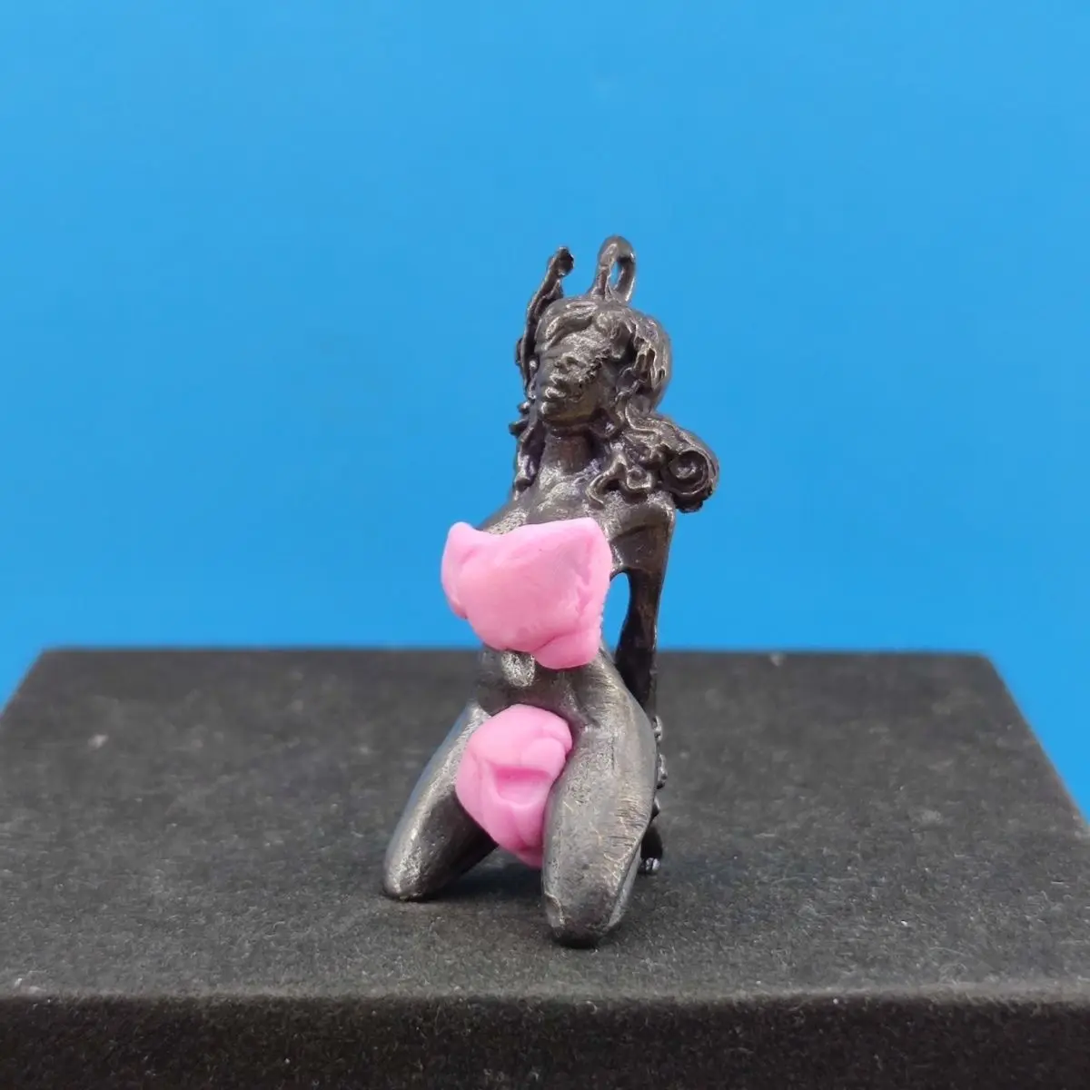 

Gothic Anime-Style Girl Figurine, Antique Brass Statue, Desktop Art Decor for Collectors