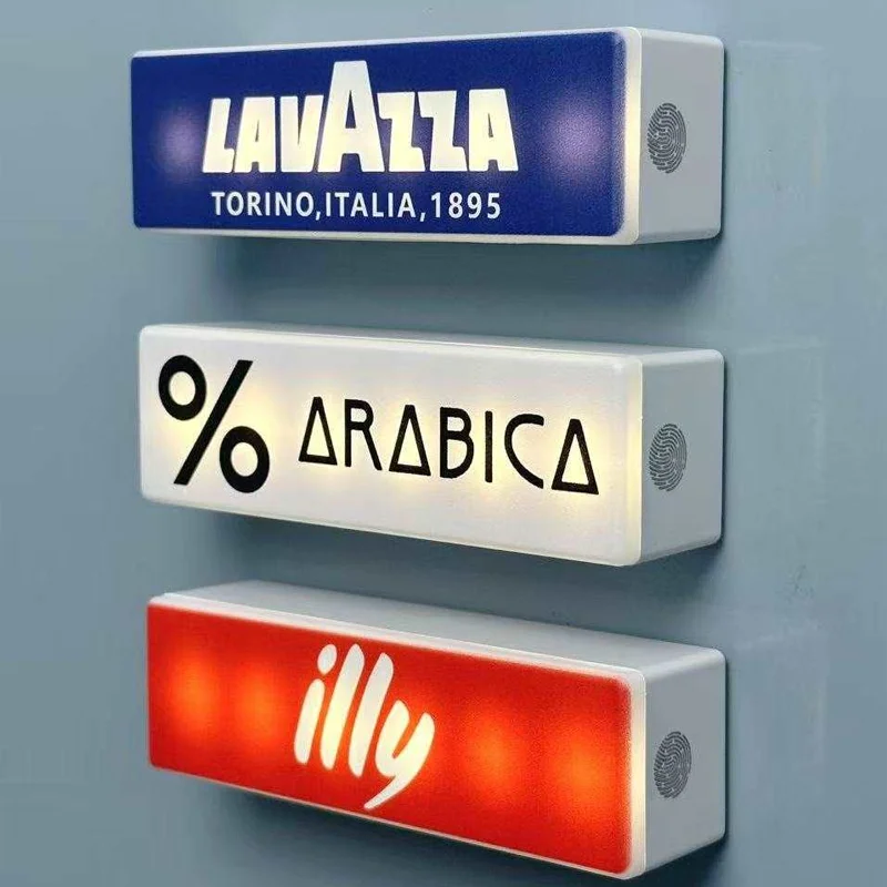 Mini LED Kaffee-Leuchtkasten Kühlschrankmagnet im Ins-Stil Dekorativer Aufkleber Blaue Flasche Lavazza Arabica für Kaffeebar Küchendekoration