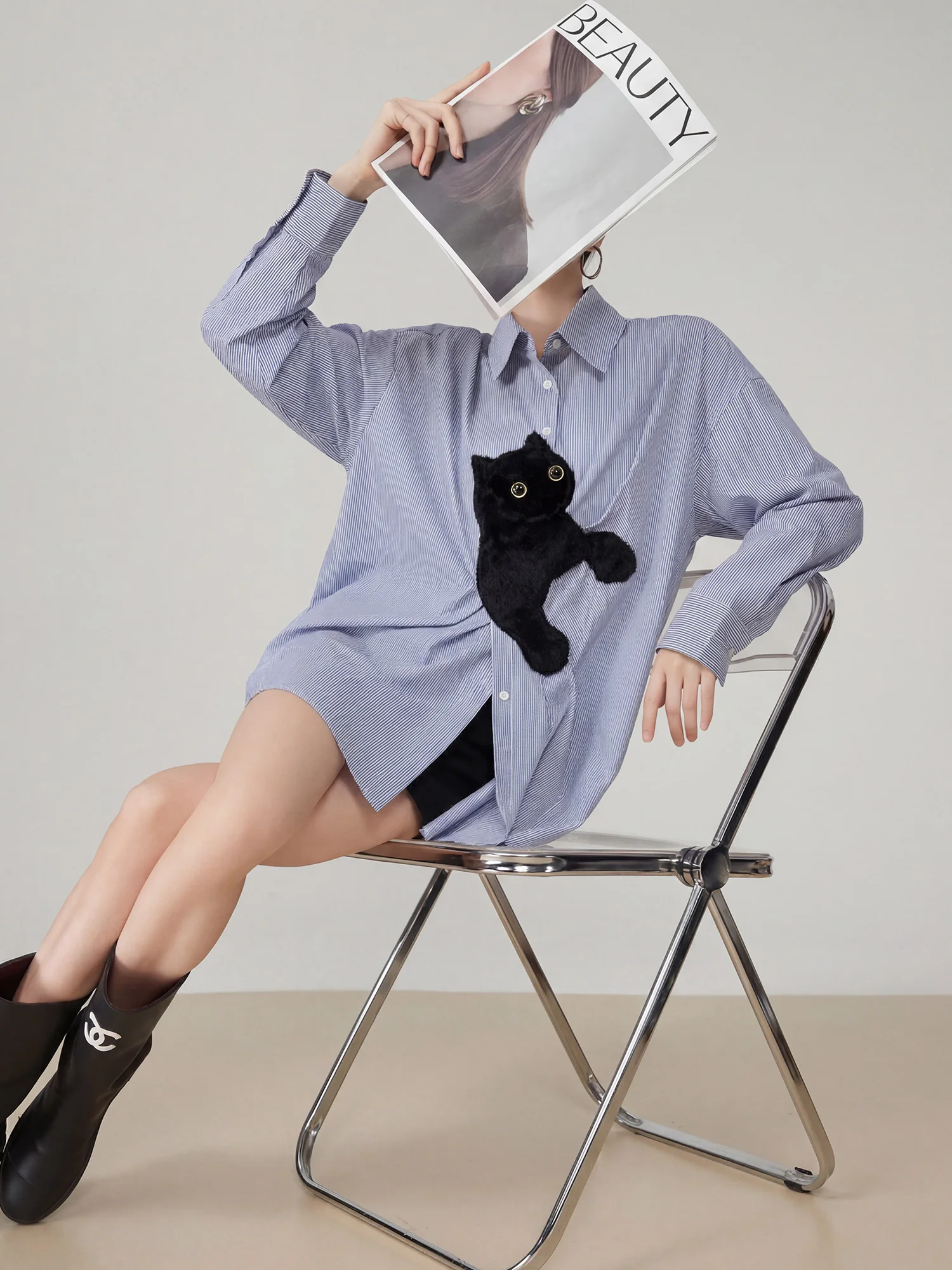 

Синяя полосатая блузка с длинным рукавом, женская, свободного кроя, асимметричная, в корейском стиле, весенняя новинка, модный узор