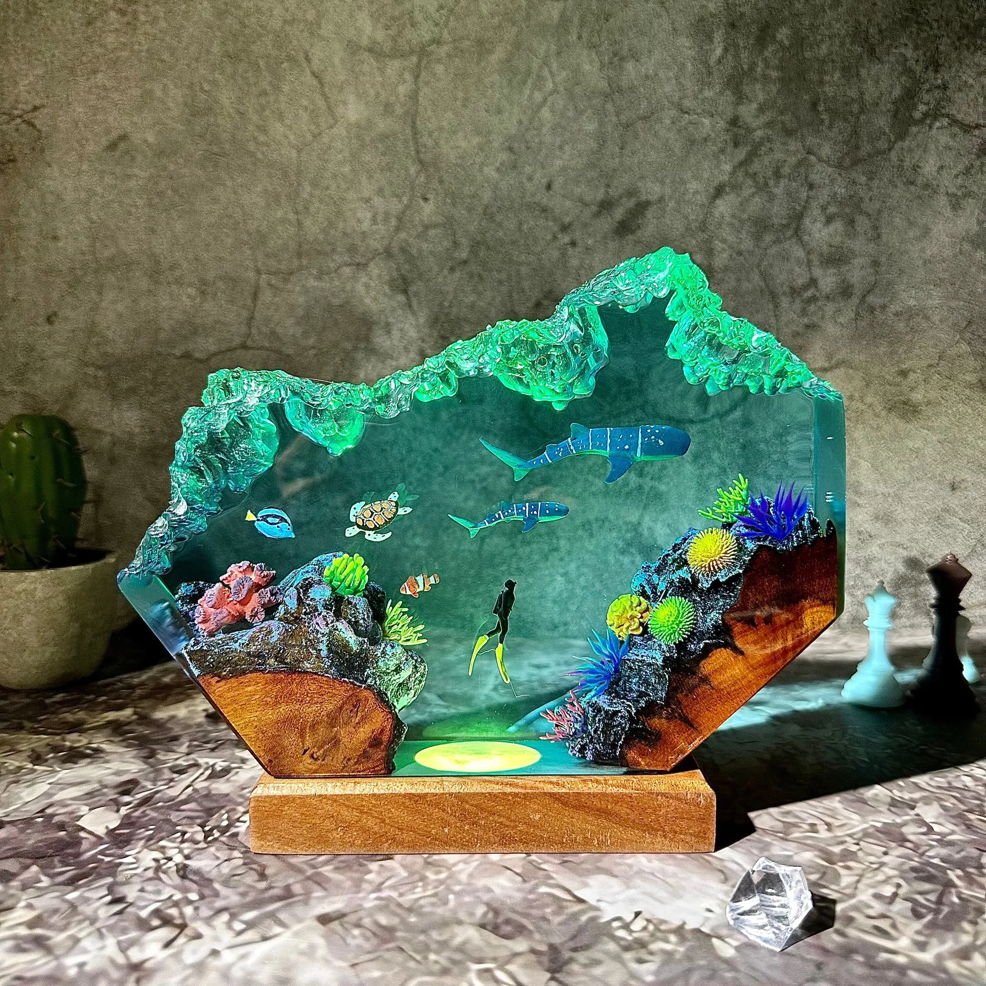 الراتنج مصباح الحوت الأحدب موضوع ضوء الليل الإبداعية فن الديكور الحياة البحرية المشهد الصغير الجدول مصباح USB شحن
