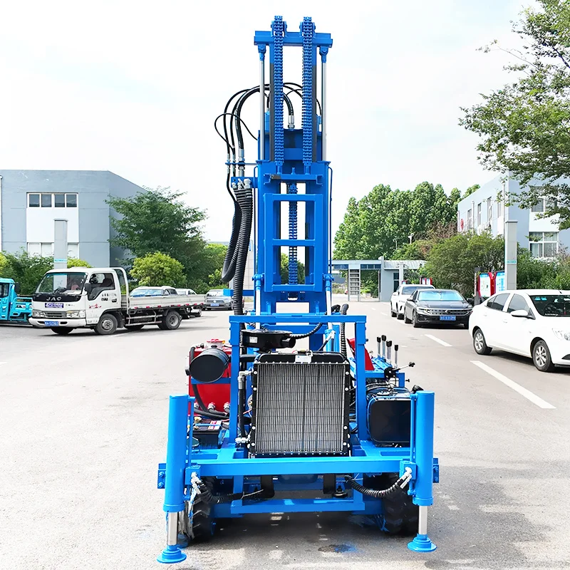 Индивидуальная поворотная небольшая установка для бурения водяных скважин на гусеничном ходу. Буровая установка для глубоких скважин на гусеничном ходу.