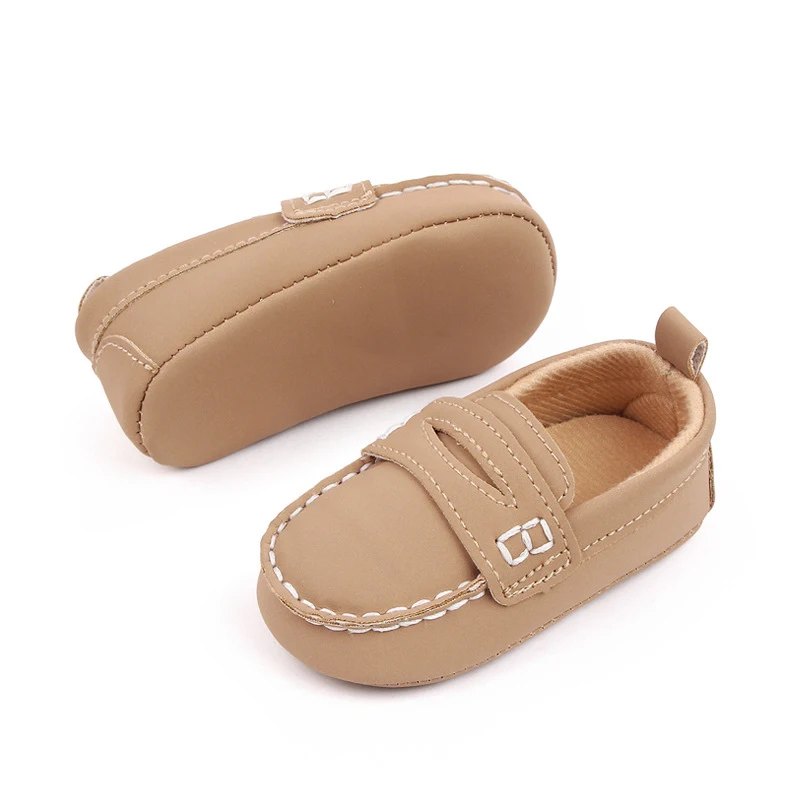 Mocassins en cuir à semelle souple pour bébés, chaussures CPull pour garçons, articles pour tout-petits, accessoires pour bébés, chaussures pour