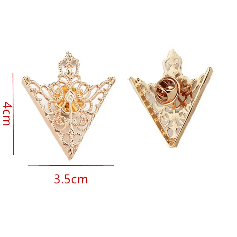 Triangle Shirt Collar Pin Vintage Collar Brooch Women\'s Brooch Hollow Out Metal Brooch Clothes Decorative Pin Fashion Jewelry