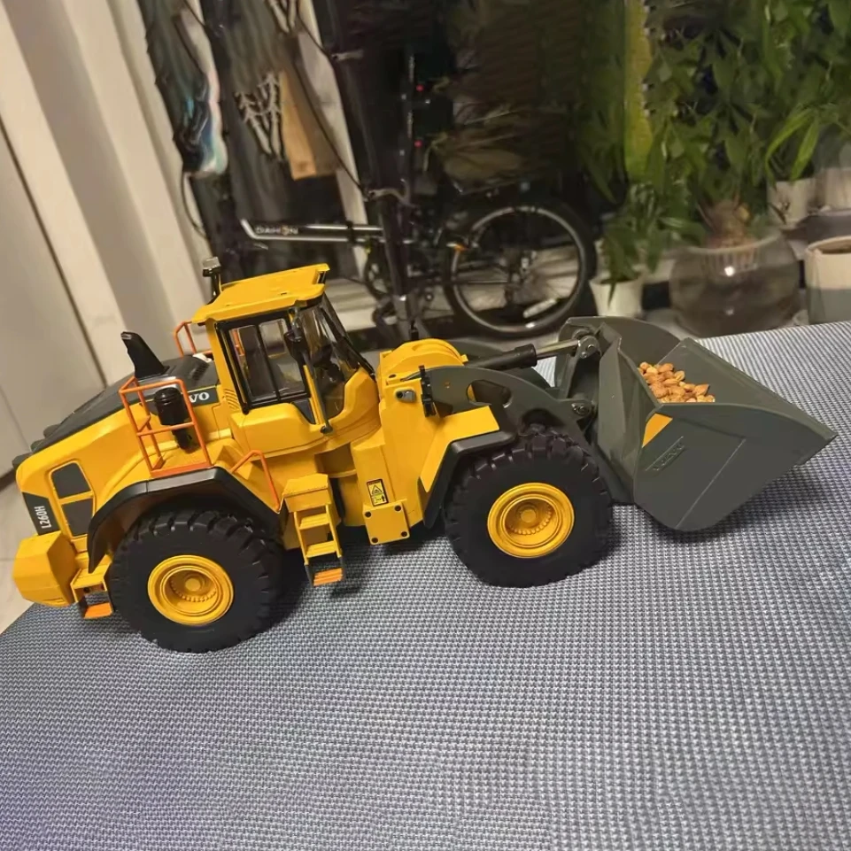 E592 1/16 Full Alloy Electric Remote Control Toy Car RC Vehicle Metal Loader Excavator Engineering Model Cars Birthday Gift