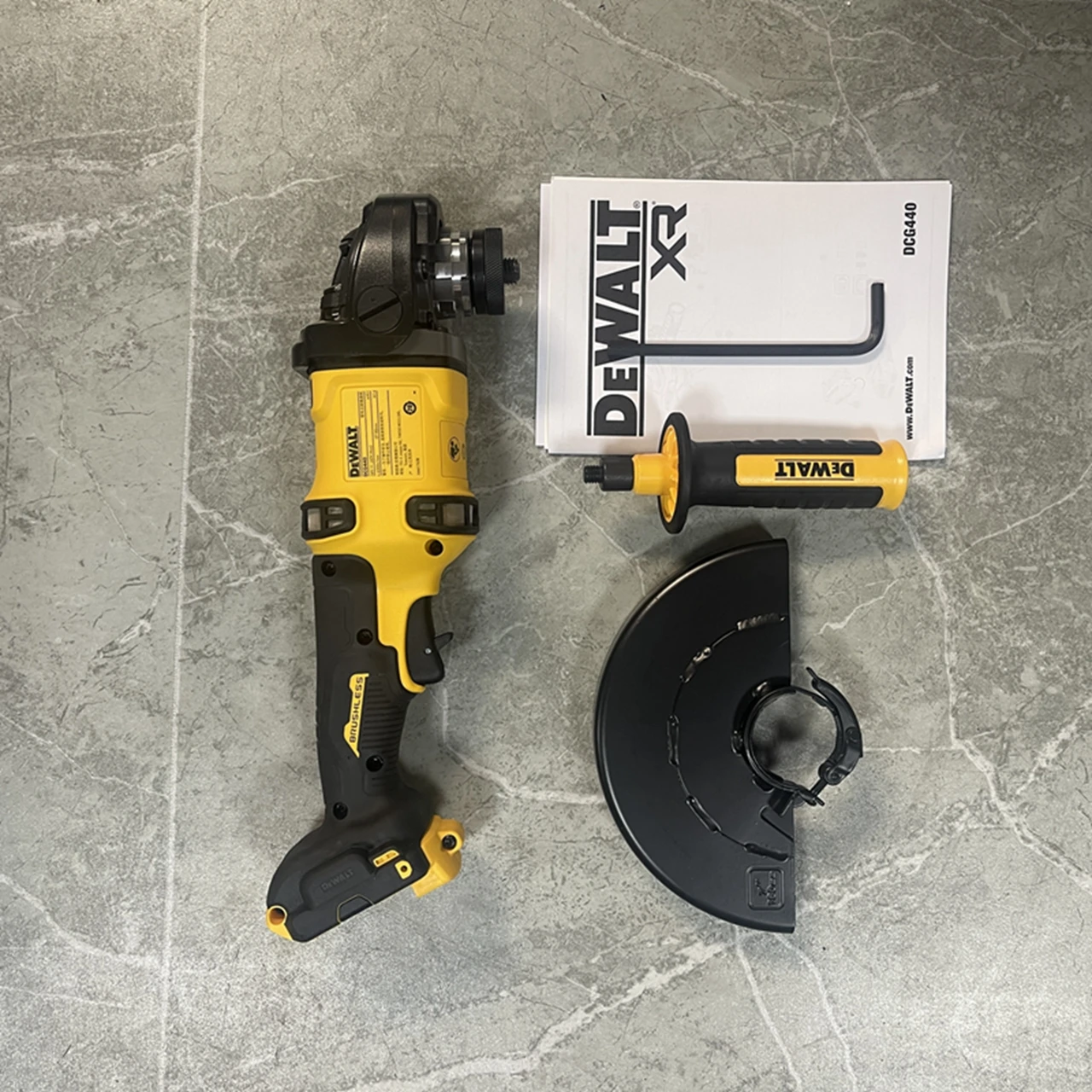 DEWALT DCG440 60V MAX Lithium Brushless Cordless Grinder with Kickback Driving Force Electric Drive Carpentry Grinder Power Tool