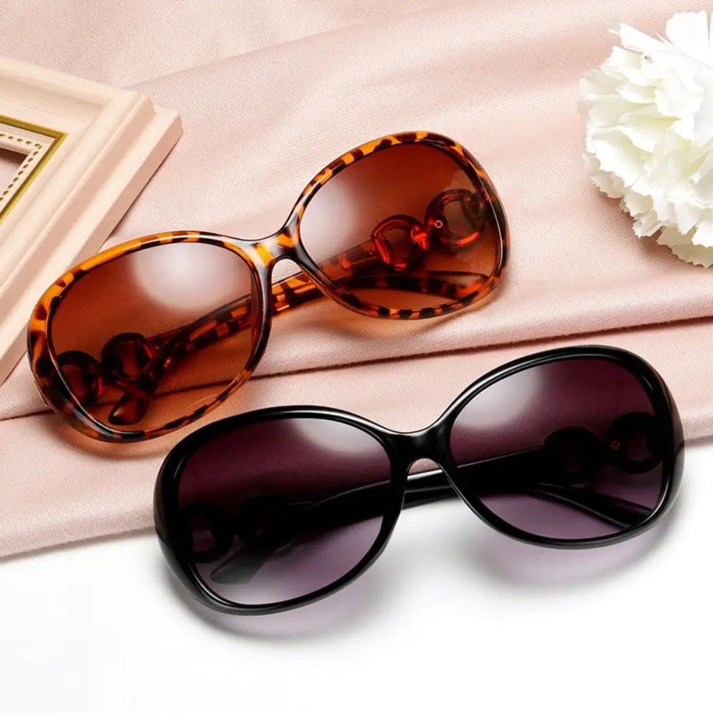 

Simple Korean Retro Sunglasses Sun-Protective Travel Accessories Outdoor Sunglasses Big Frame Eyewear Driving Glasses for Women