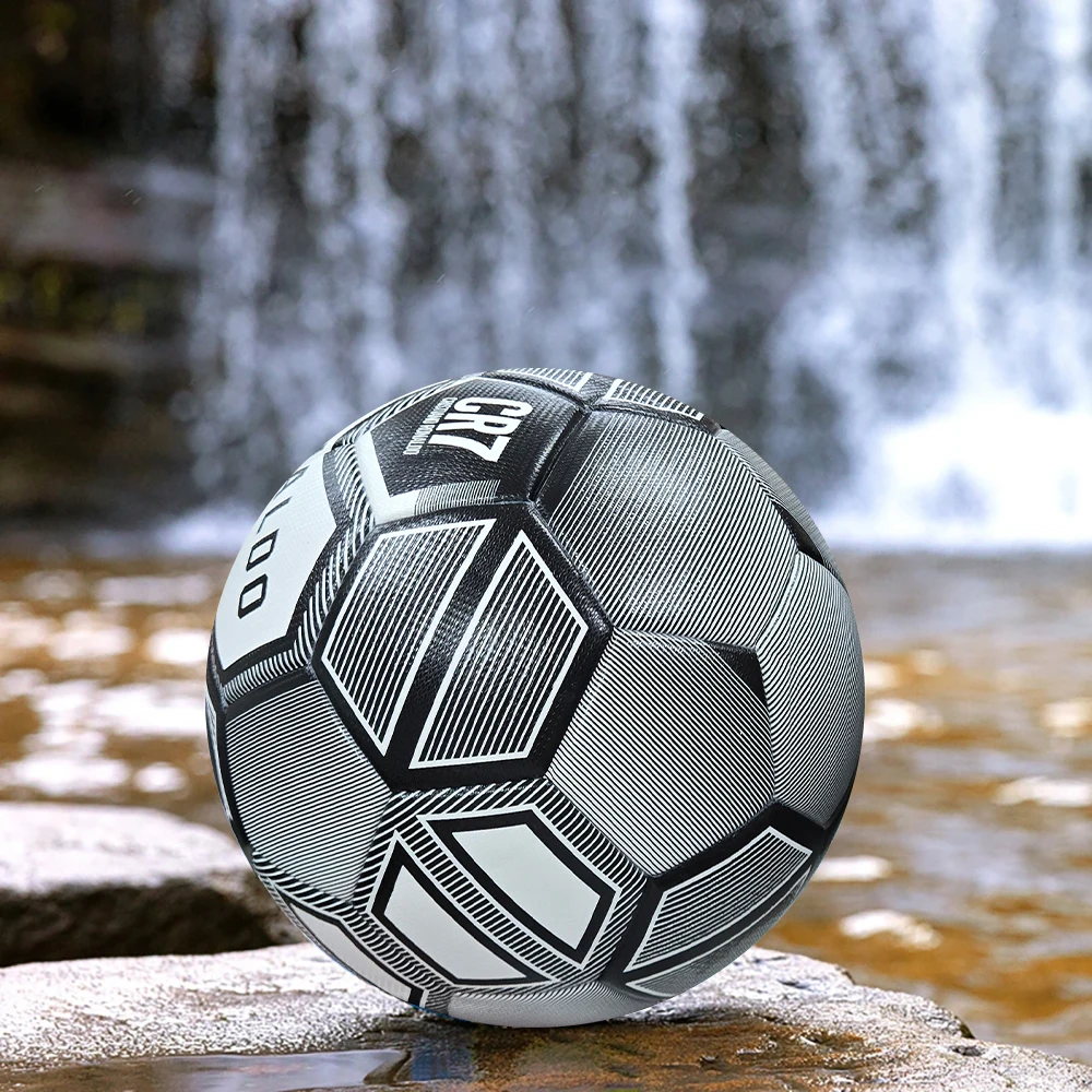 高品質サッカーボール 公式サイズ4/5 PU素材 シームレス ゴールチーム 屋外試合 サッカー練習用ボール