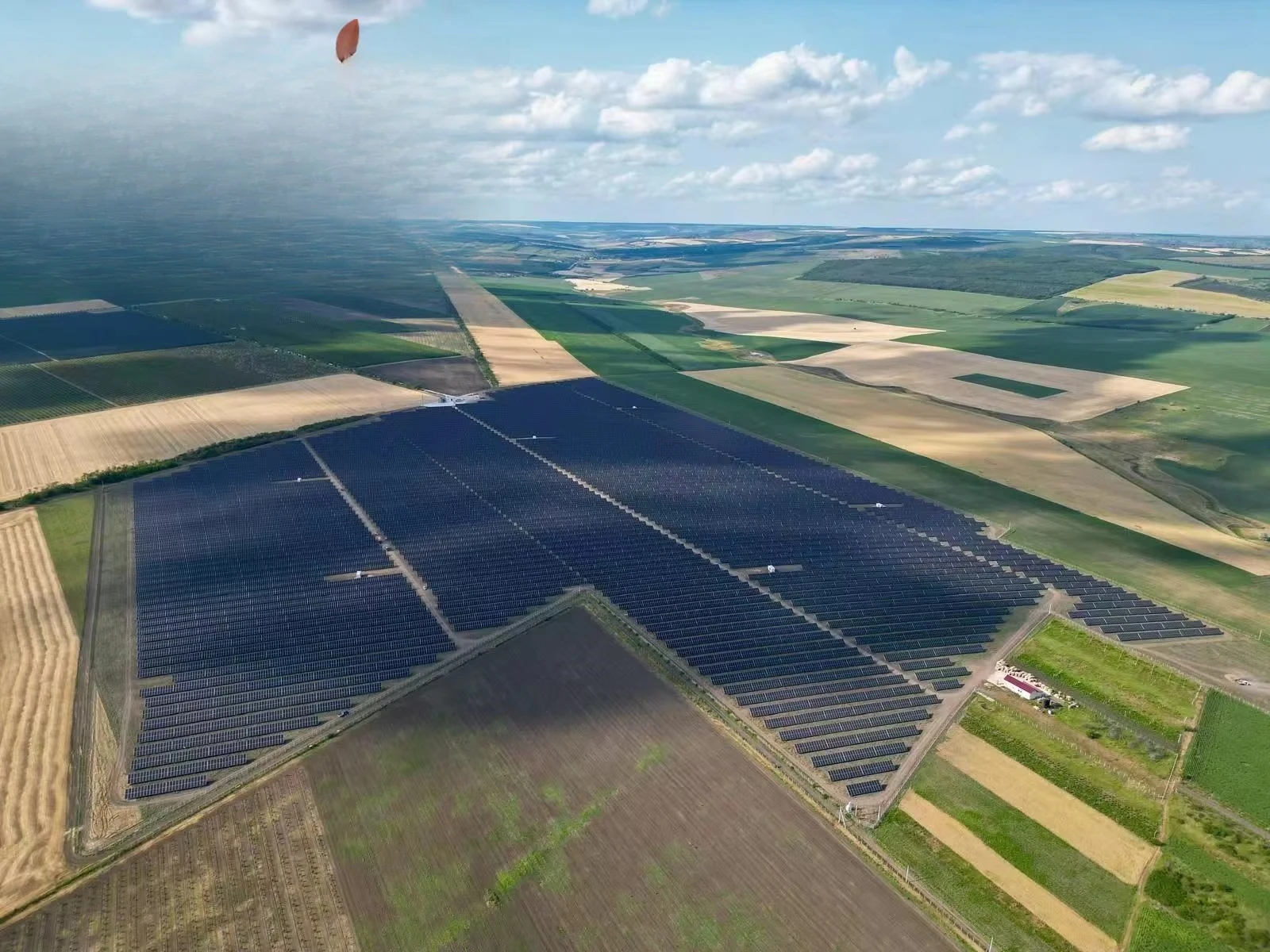 Sistema de energía fotovoltaica solar híbrido Topsky de 30 kilovatios, granja comercial, venta al por mayor completa, sistema de energía todo en uno de 30Kw