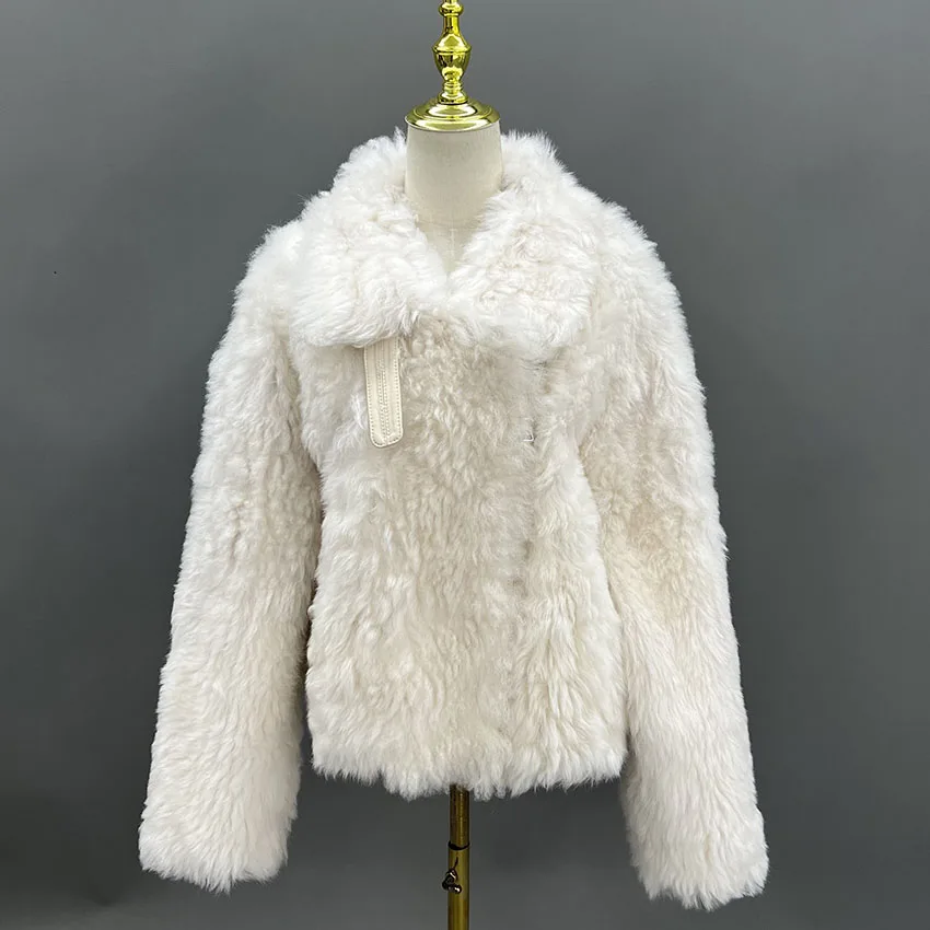 Janefur الأبيض الشتاء معطف قصير شيرلينغ سميكة أسود دافئ لينة معطف جلد الغنم المرأة عادية شيك رقيق سترة JFB9-25013