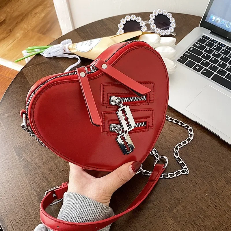 Small Shoulder Bag Women\'s New Fashion Love Chain Pu Small Satchel Bag Korean Version Personalized Creative Shoulder Bag