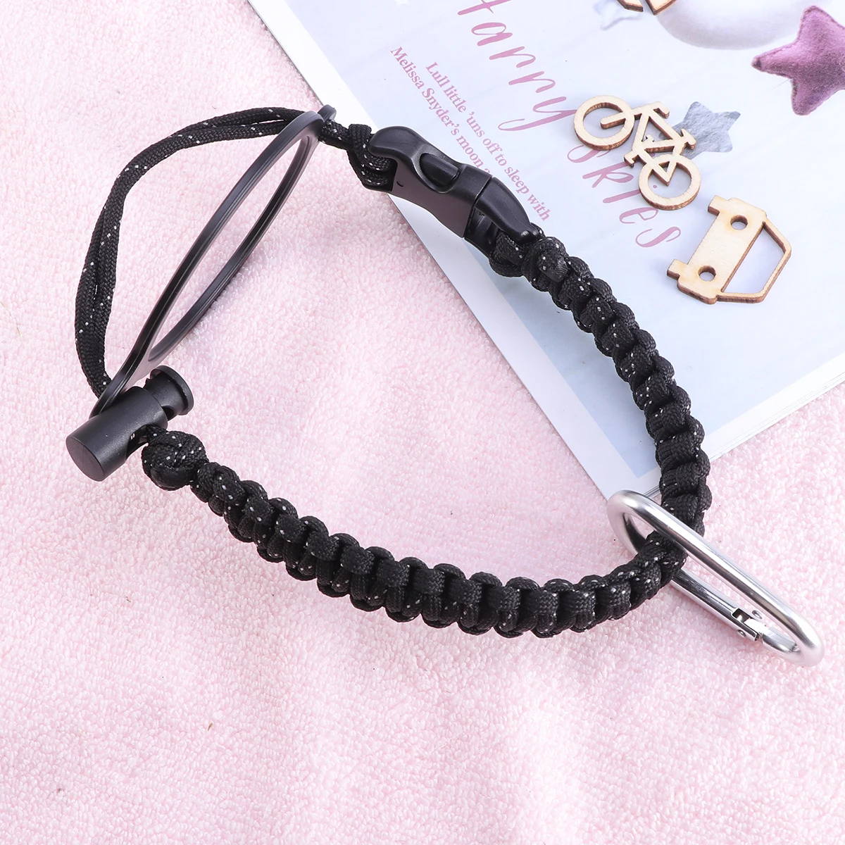 

1Pcs Adjustable Bottle Handle Buckle Design Paracord Rope Secure Carry Wide Mouth Bottles Outdoor Camping Hiking Biking