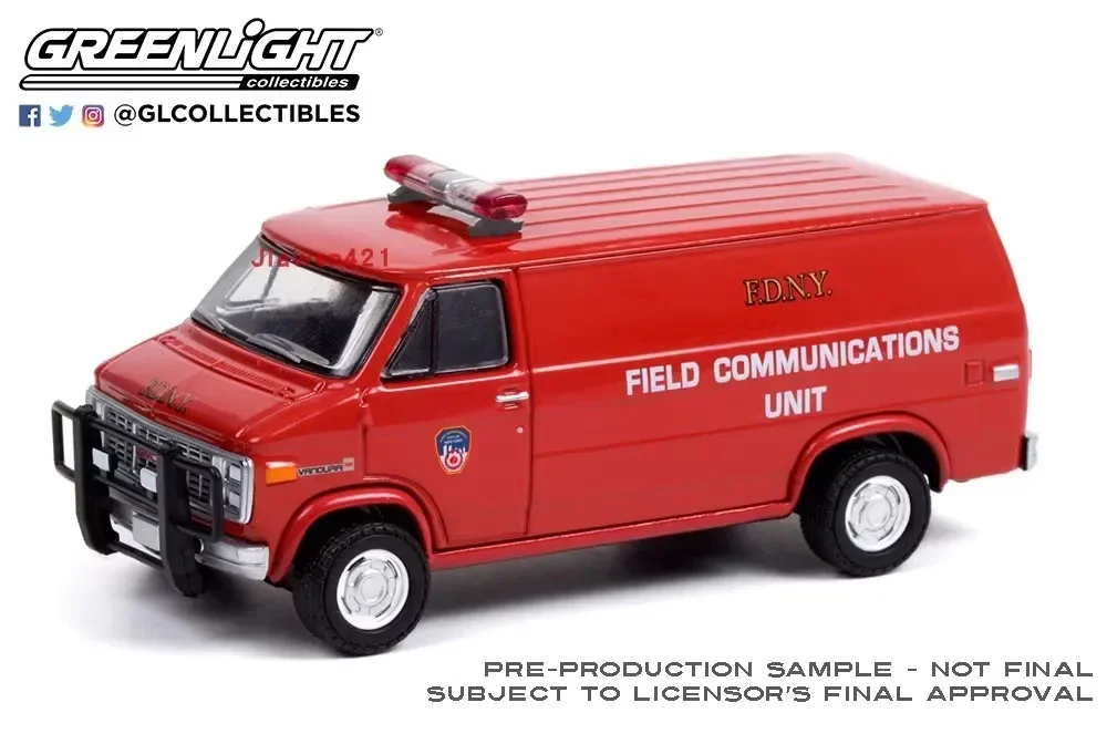 1:64 1989 GMC Vandura -FDNY New York City Fire Department fire truck Diecast Metal Alloy Model Car Toys For Gift Collection