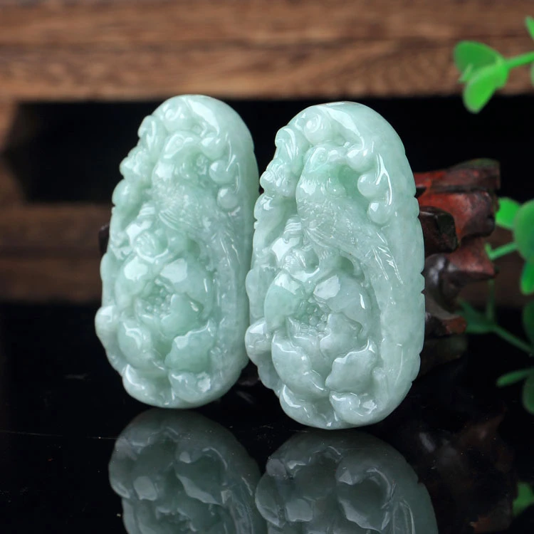 A-grade Myanmar jadeite jade Pendant Phoenix Peony Fine Glutinous Bean Green Women's Necklace Pendant Elegant Jewelry