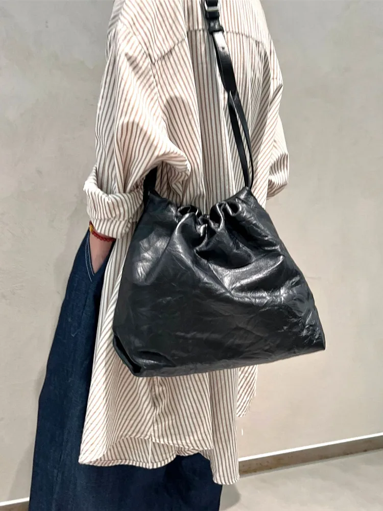 Pleatde Skin Design Shopping Crossbody Handbags 2024 New Trendy Genuine Leather Commuter Shoulder Bucket Bags Tote For Women