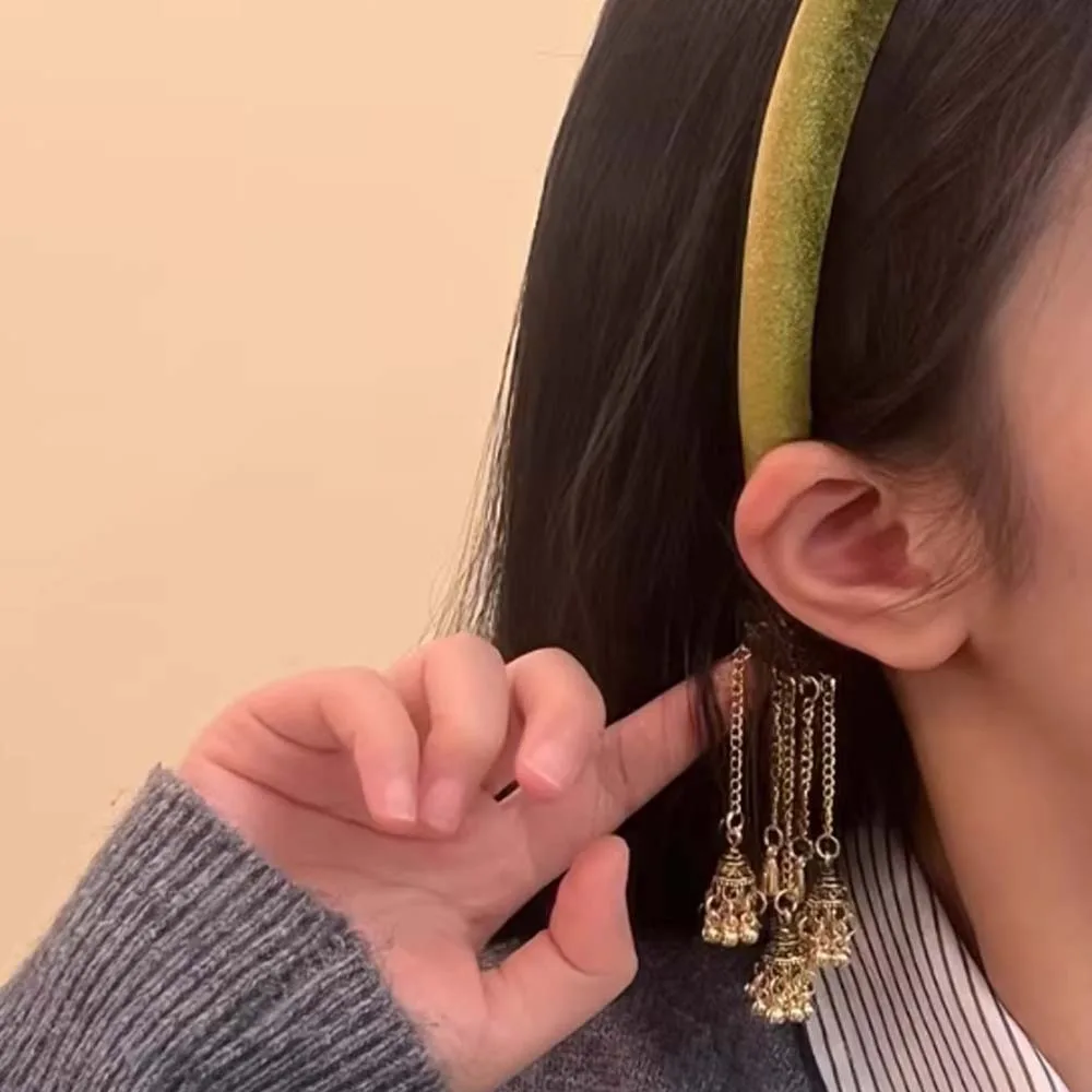 

Elegant Alloy Bell Tassel Hairband Flocking Luxury Vintage Hair Hoop Fake Earrings Shiny Ethnic Style Headband Banquet