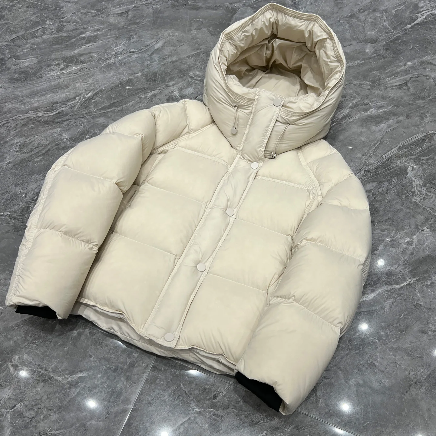 

Women's Short Thickened Cloud Coat Loose 90 White Duck Down Hooded Bread Coat 2026 Winter New Puff Jacket White Duck Down Jacket
