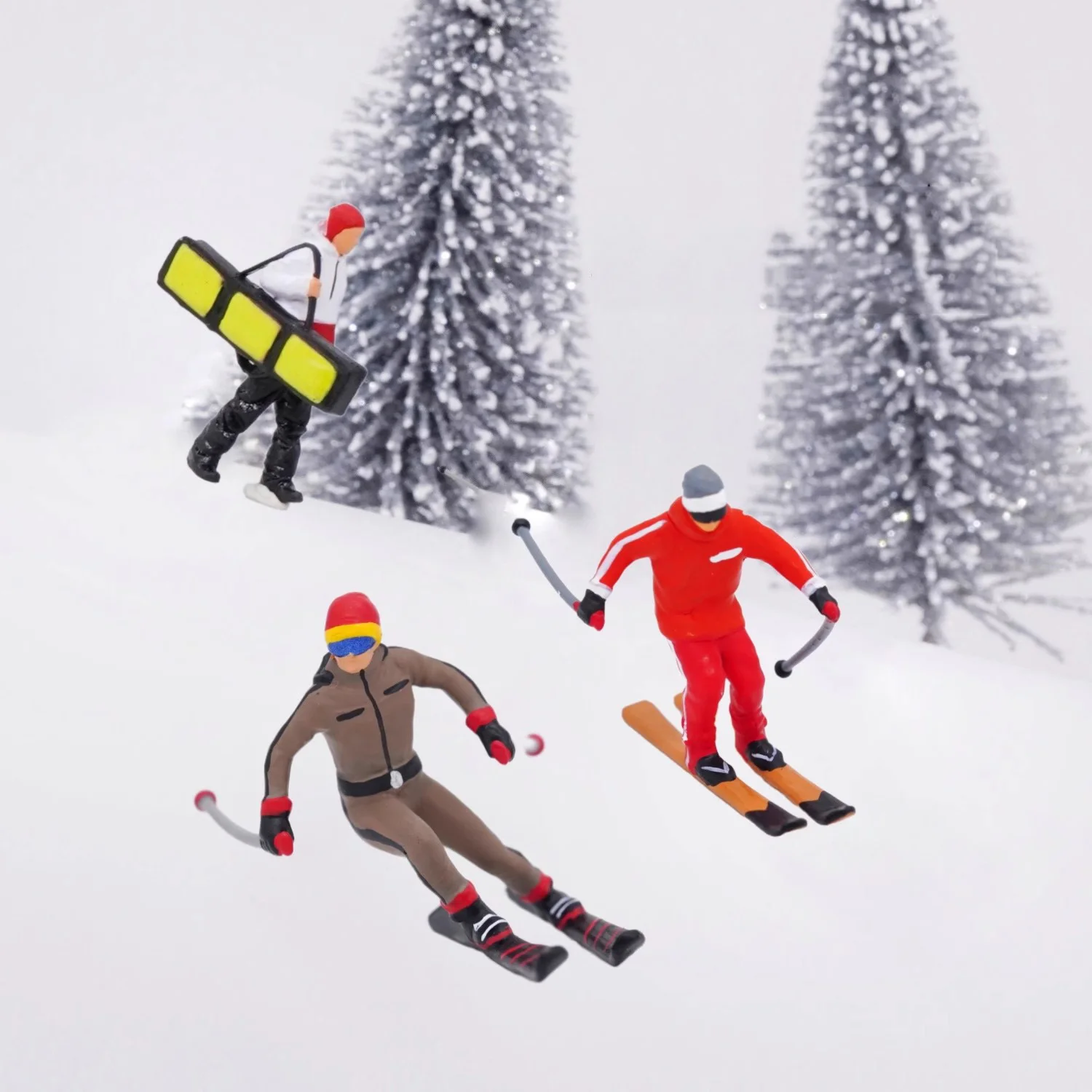 Resin Diorama 1/64  Snowboard Boy Girl Miniature Figures Miniatura 1/87 Minifigures Microlandscape Model DIY Figure Collectible