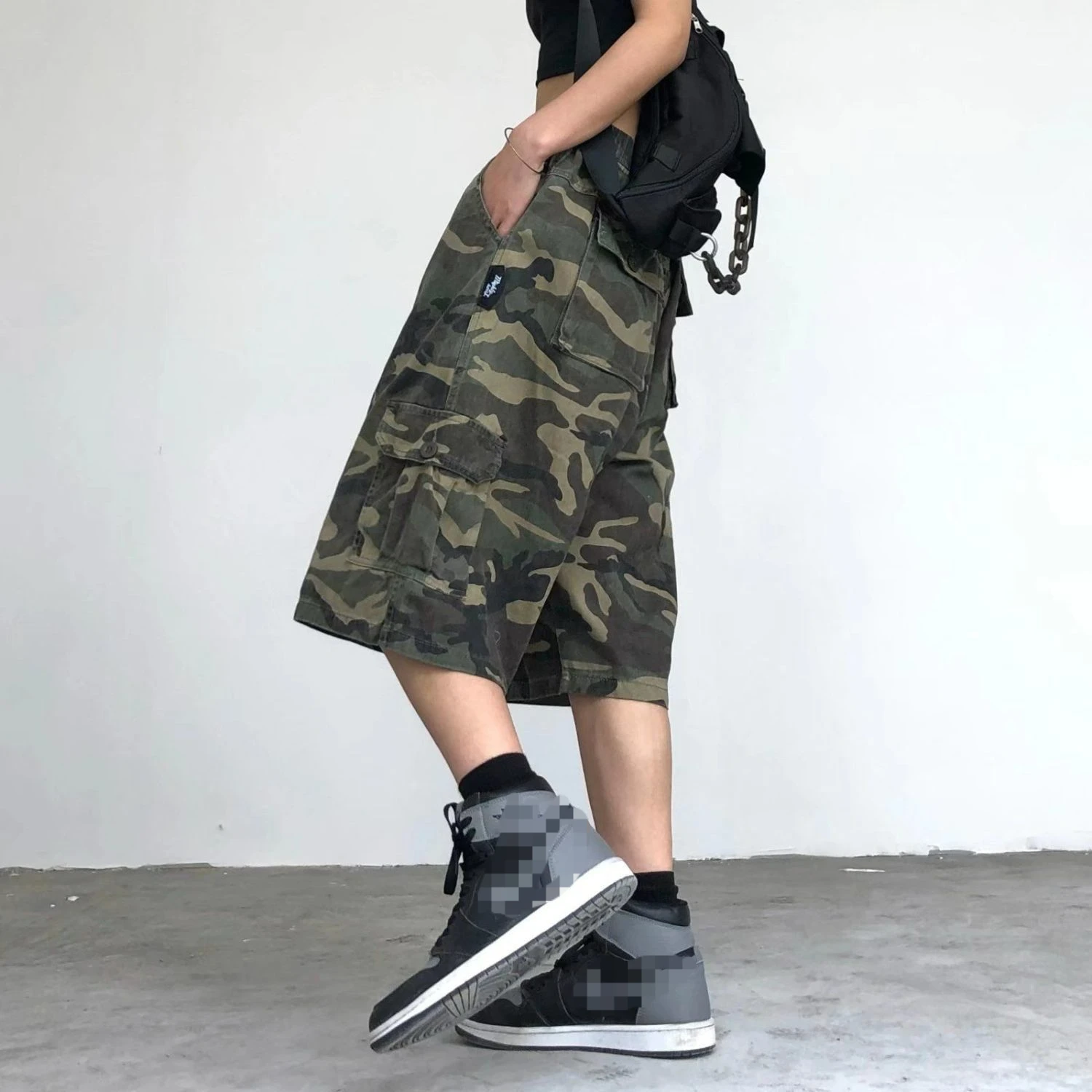 Shorts Men Clothing Loose Street Camouflage Wide-Leg Elastic Waist Casual Versatile Below The Knee Shorts Knee Length Summer