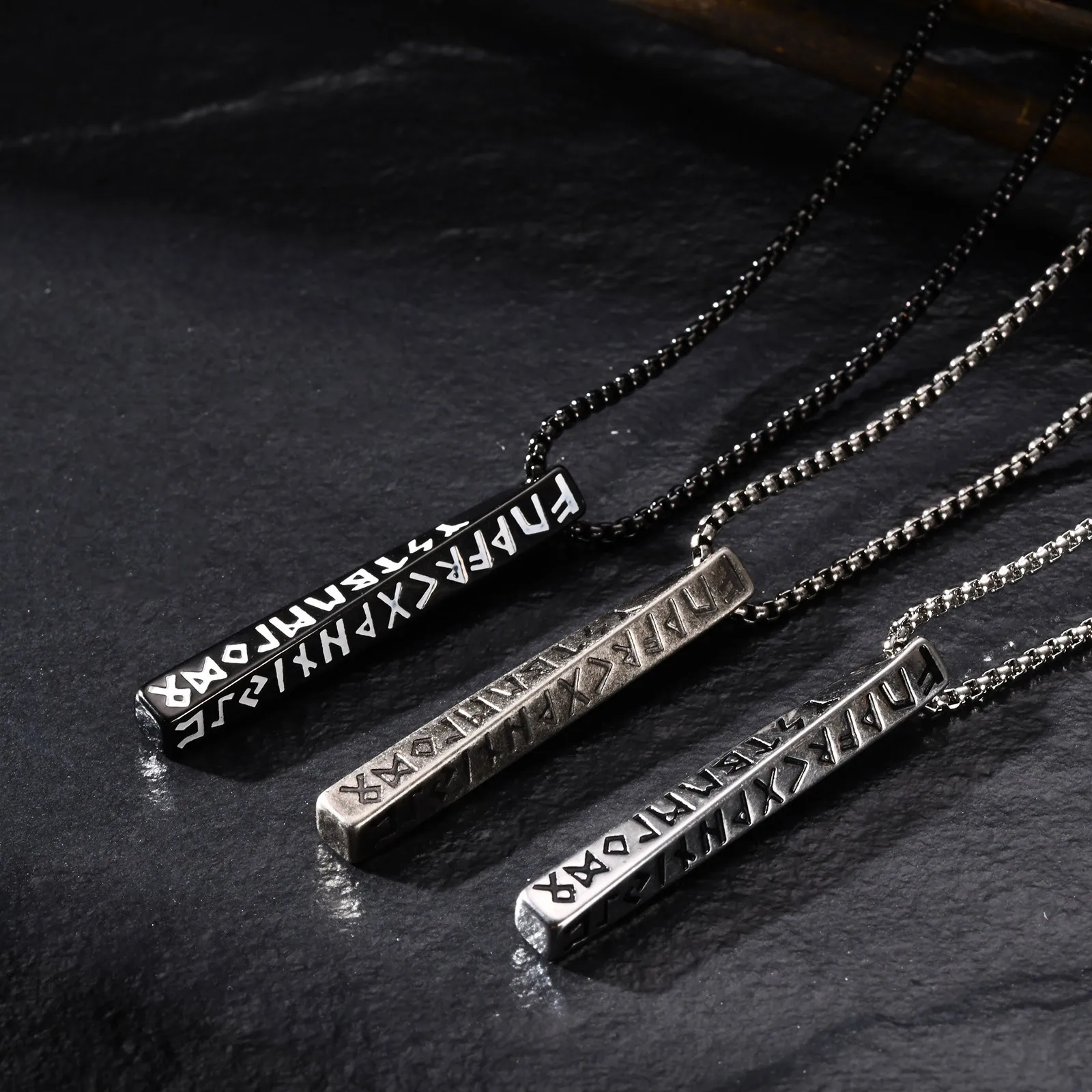 Vnox Viking Runes Valknut Necklaces for Men Boys, Antique Stainless Steel Mobius Bar Pendant Necklaces,Norse Viking Odin Jewelry