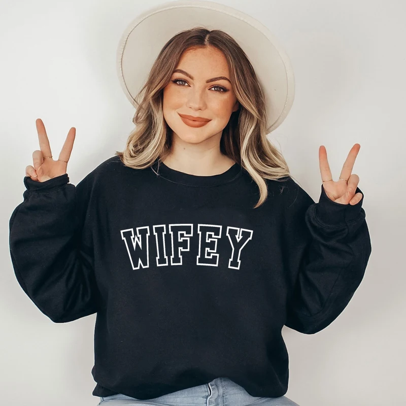 Hubby Wifey Couple Clothes Cotton Lover Owner Streetwear Sweatshirts Unisex Men and Women Kawaii Clothes Loose Black Jumpers