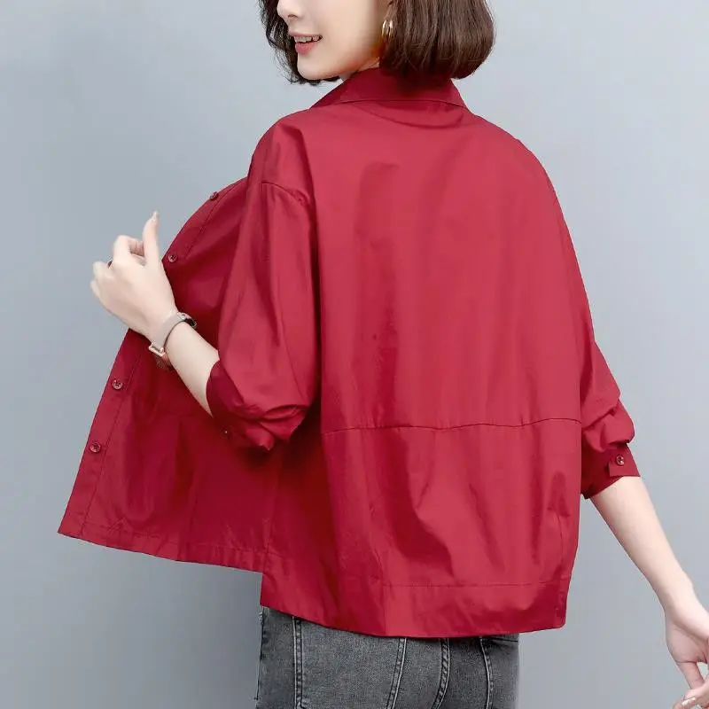 Blusa holgada con cuello vuelto para mujer, ropa sencilla con botones, informal, recta, a la moda, fina, para primavera y verano, 2023