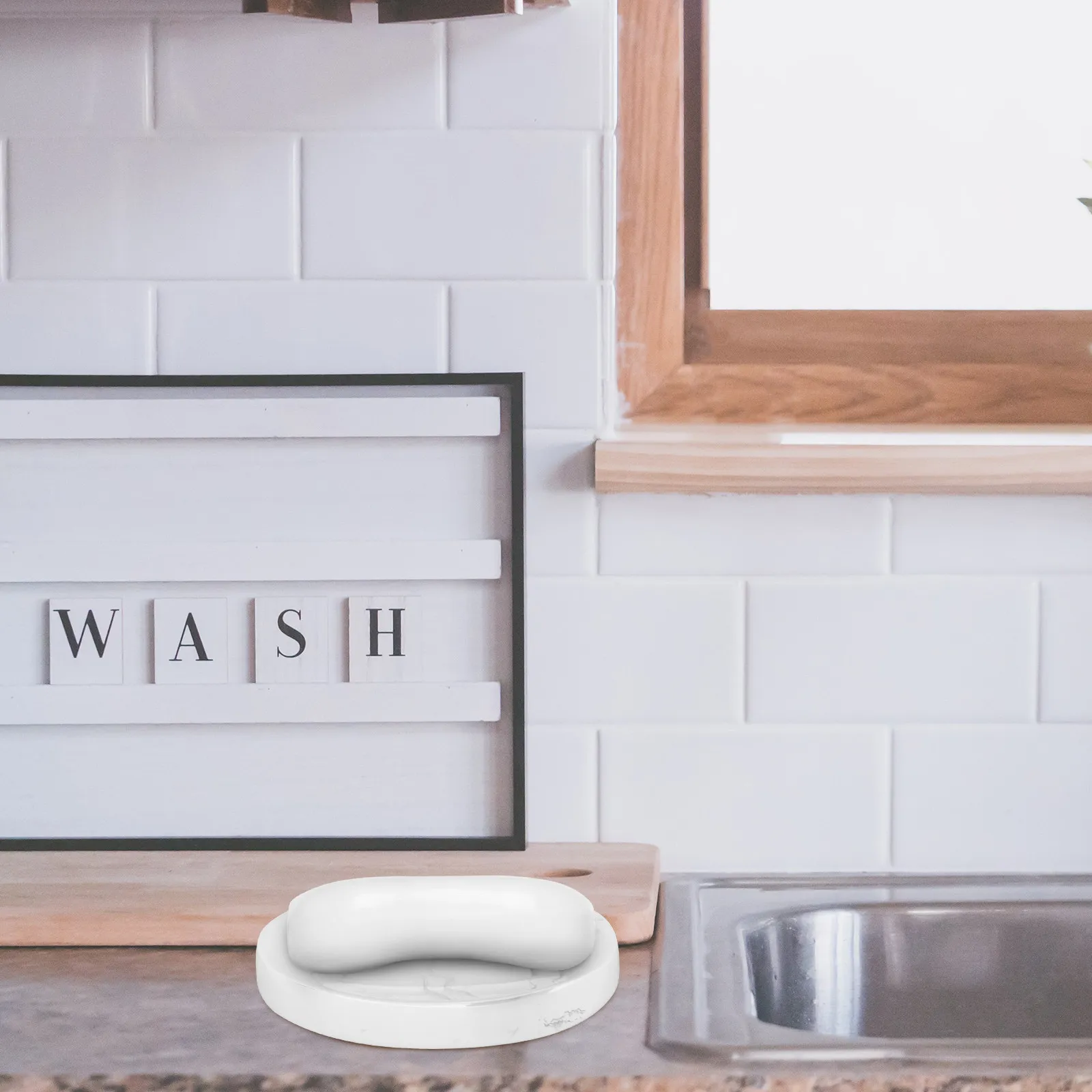 

1Pcs Premium Resin Soap Dish with Marble Design Non Slip Soap Container for Bathroom Shower Sink Organizational Tool