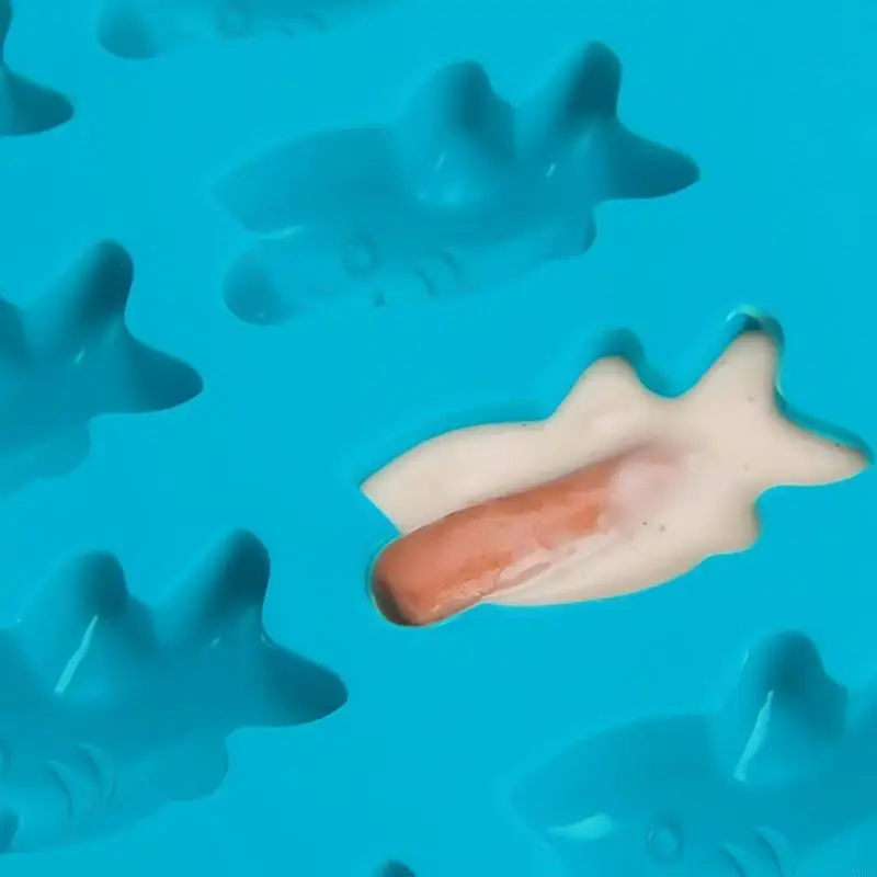 P0UA 8-Cavity 3D Shark Silicone Mold for Making Candy, Handmade Soap