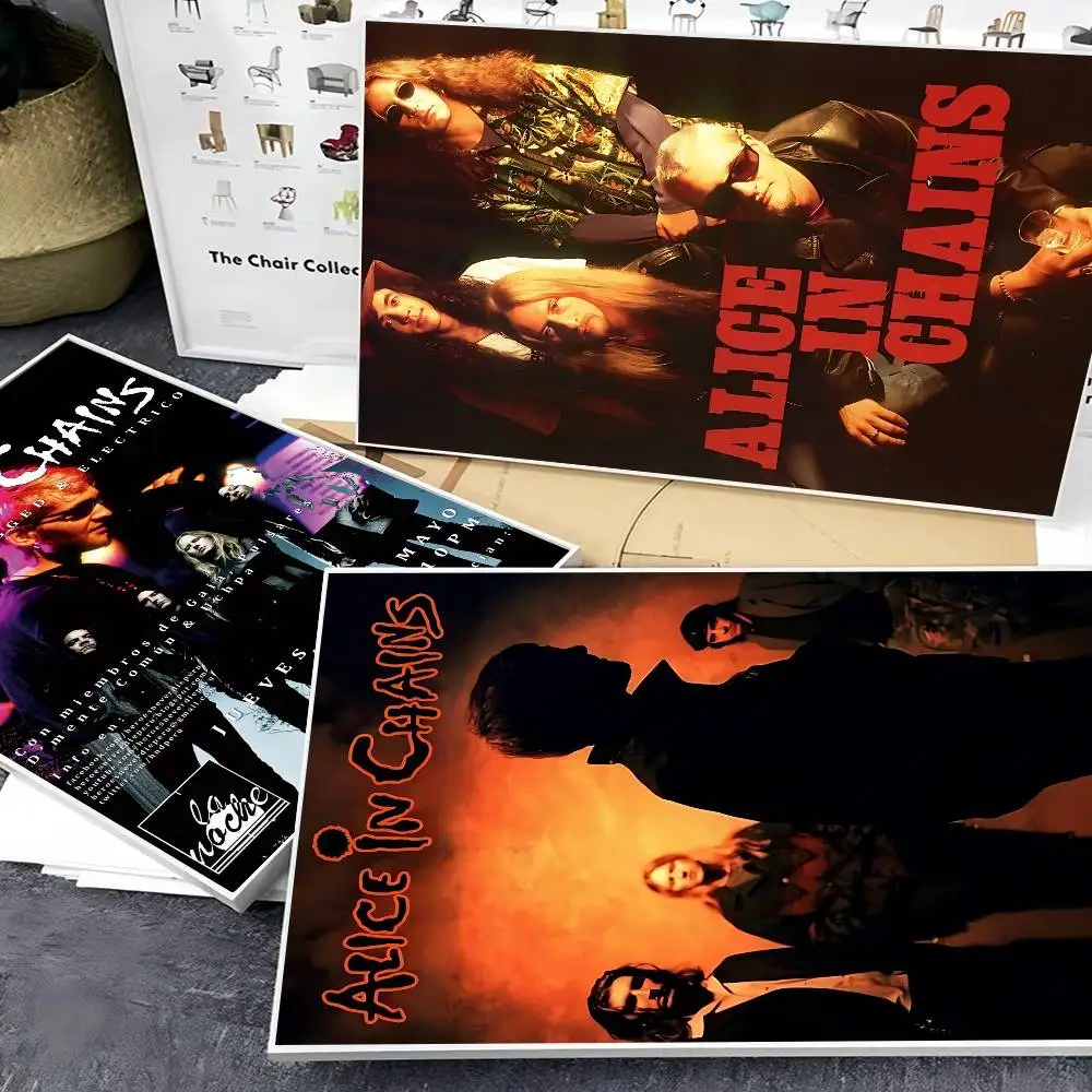 A-Alice in Chains Band Movie Sticky Posters Retro Kraft Paper Sticker DIY Room Bar Cafe Aesthetic Art Wall Painting
