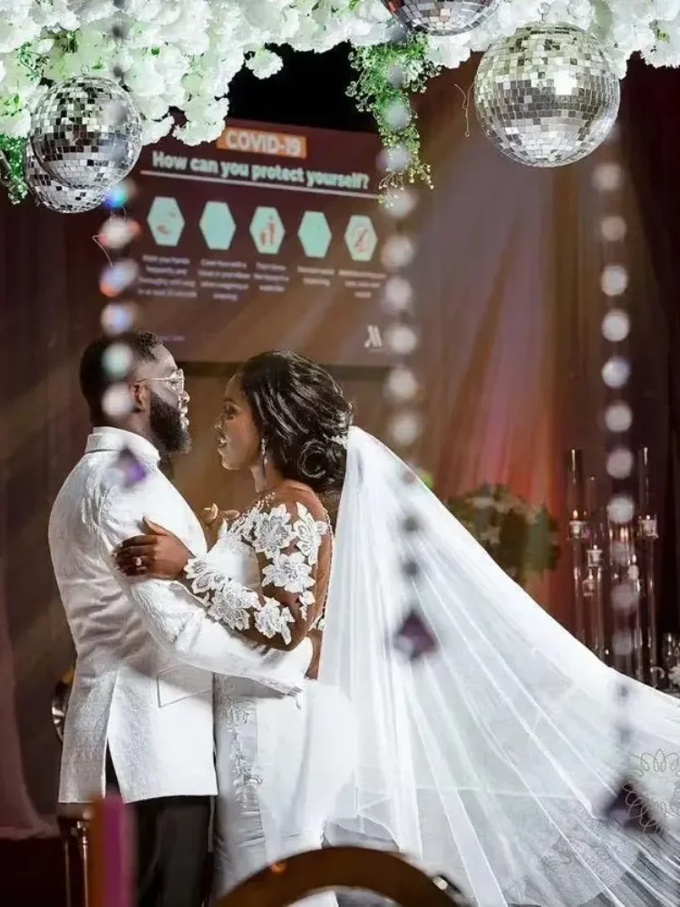 Plus Size Arabisch Kant Kralen Sheer 2025, Lange Mouwen Applicaties Bruidsjurk Vestido O-hals Zeemeermin Trouwjurken