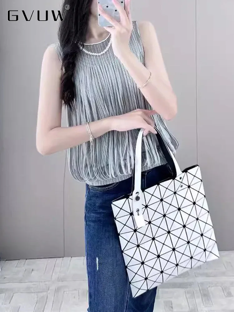 

GVUW Pleated Tassel T Shirt Women Round Collar Sleeveless Versatile 2024 Pullover Solid Color Female Elegant Clothing 17G7373