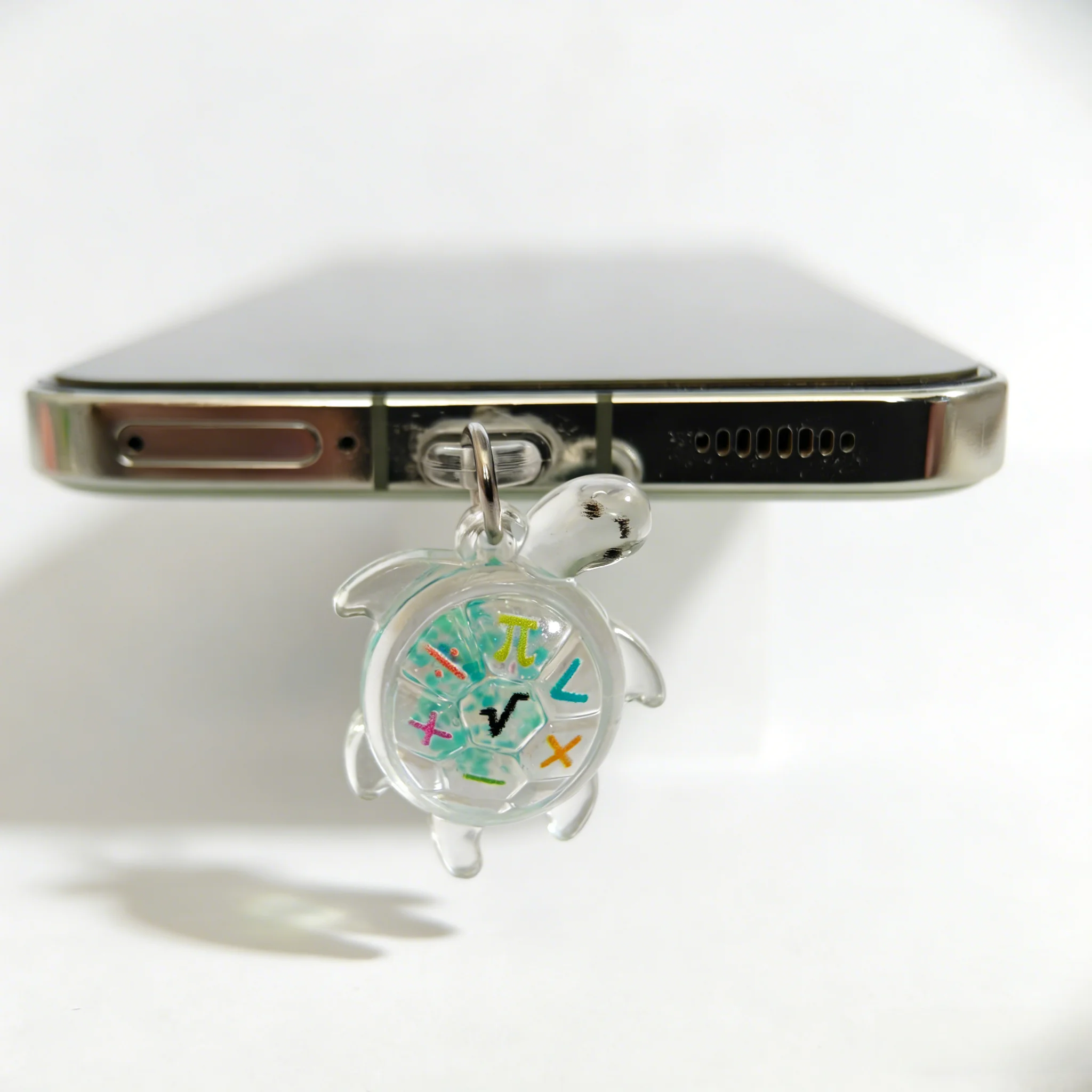 

1 Piece of Cute Turtle Math Symbol Phone Dust Plug, Phone Accessory Decorative Port Dust Plug, Cute Phone Accessory, Suitable for iPhone and Type-C