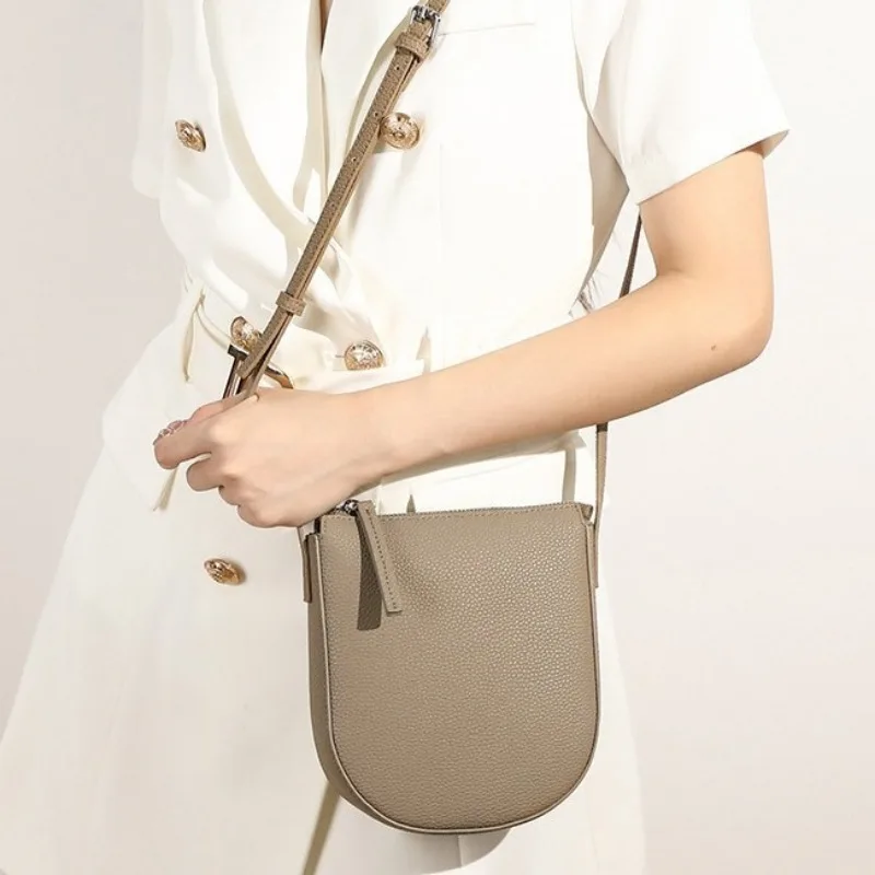 Mobile Phone Bag 2024 New High-quality Crossbody Bag Fashionable and Versatile Simple Mini Shoulder Bag Coin Purse