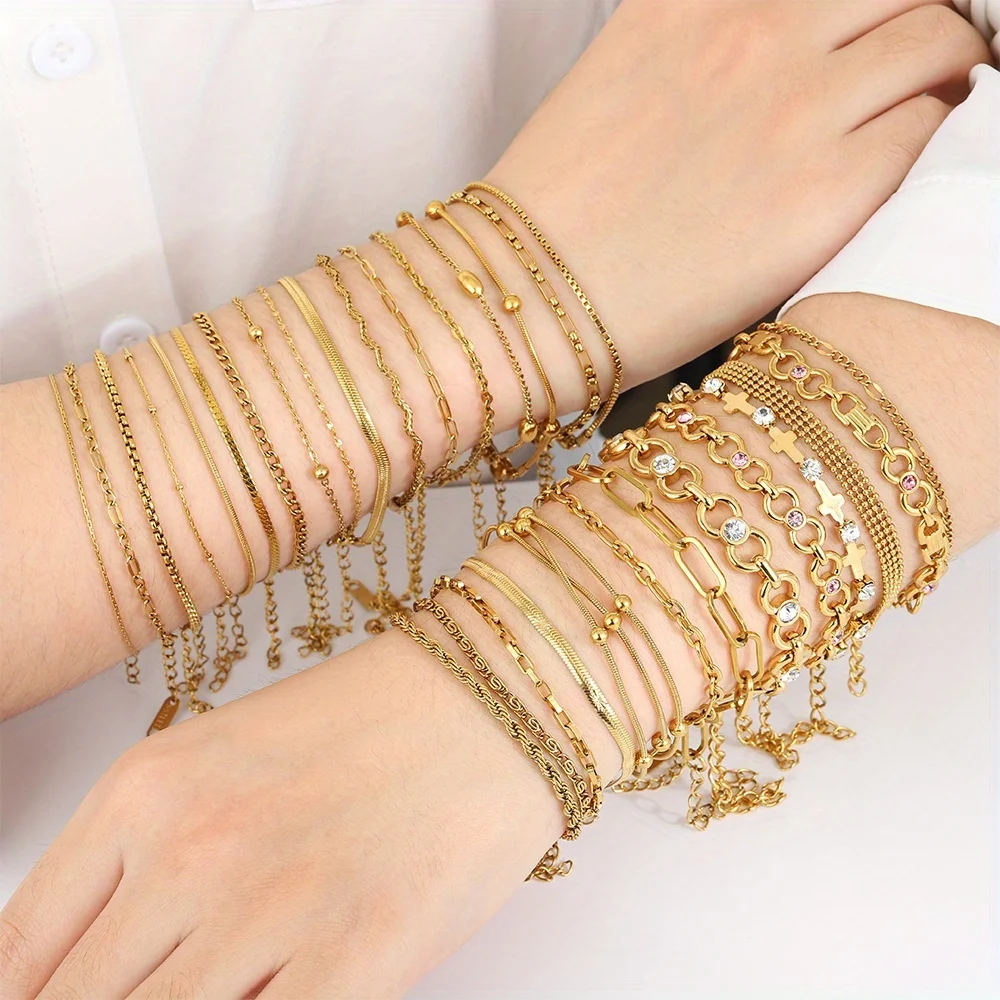 11Pcs【Random】Women's Fashionable Stainless Steel Bracelets, Elegant and Luxurious Non-Fading Women's Jewelry Set, Suitable for Daily Wear and Parties Birthday Gift