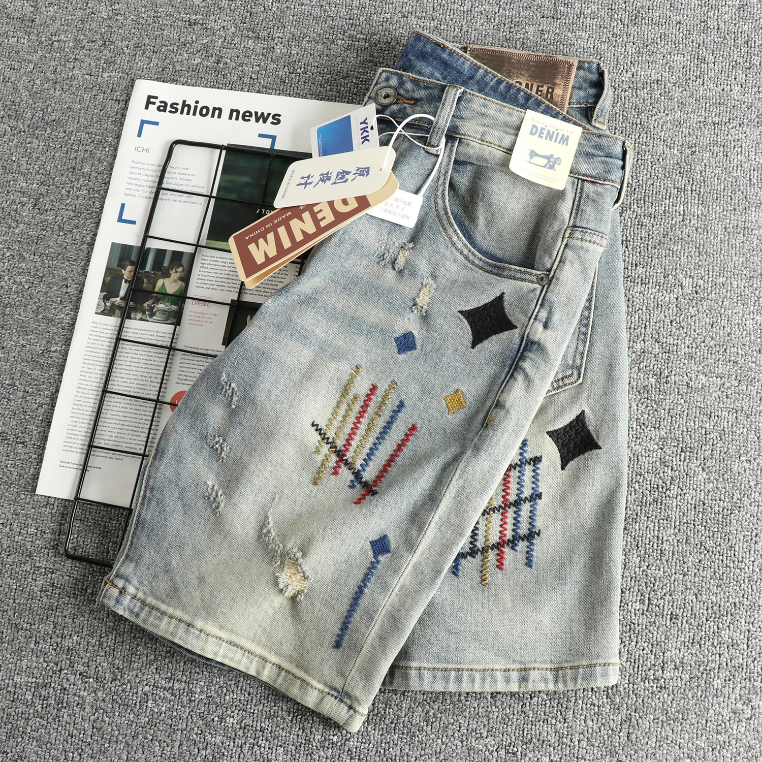 여름 뉴 아메리칸 레트로 자수 데님 카고 반바지 남성 패션 93% 코튼 워시 올드 홀 스트레이트 캐주얼 5 포인트 바지