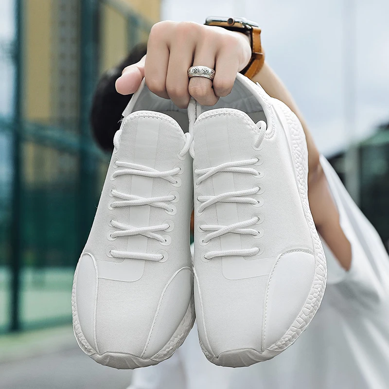 Soft Men Casual Shoes Lightweight Male Sneakers Breathable Anti-slip Men's Casual Sneakers Outdoor Walking Shoes Sports Fashion