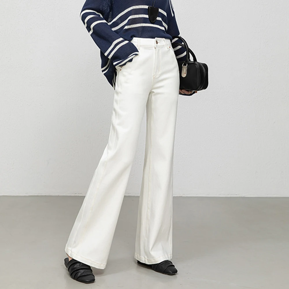 High-waisted slightly flared jeans for women, Spring 2026 new style, four-sided elastic loose slimming washed long pants