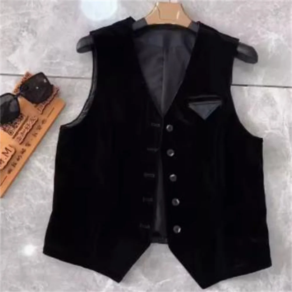 Fashion Golden Velvet Vest Women\'s New Button Vest Versatile Slim Sleeveless Coat