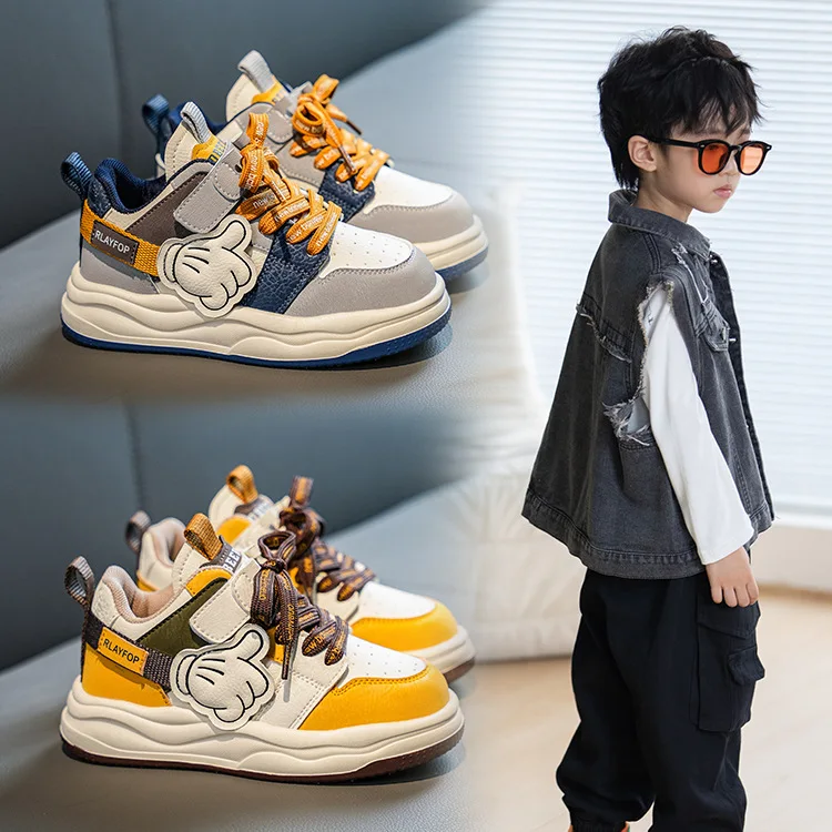

Boys' board shoes 2025 autumn new girls' leather surface Fashion Leisure shoes soft sole versatile Anti-slip baby sports shoes