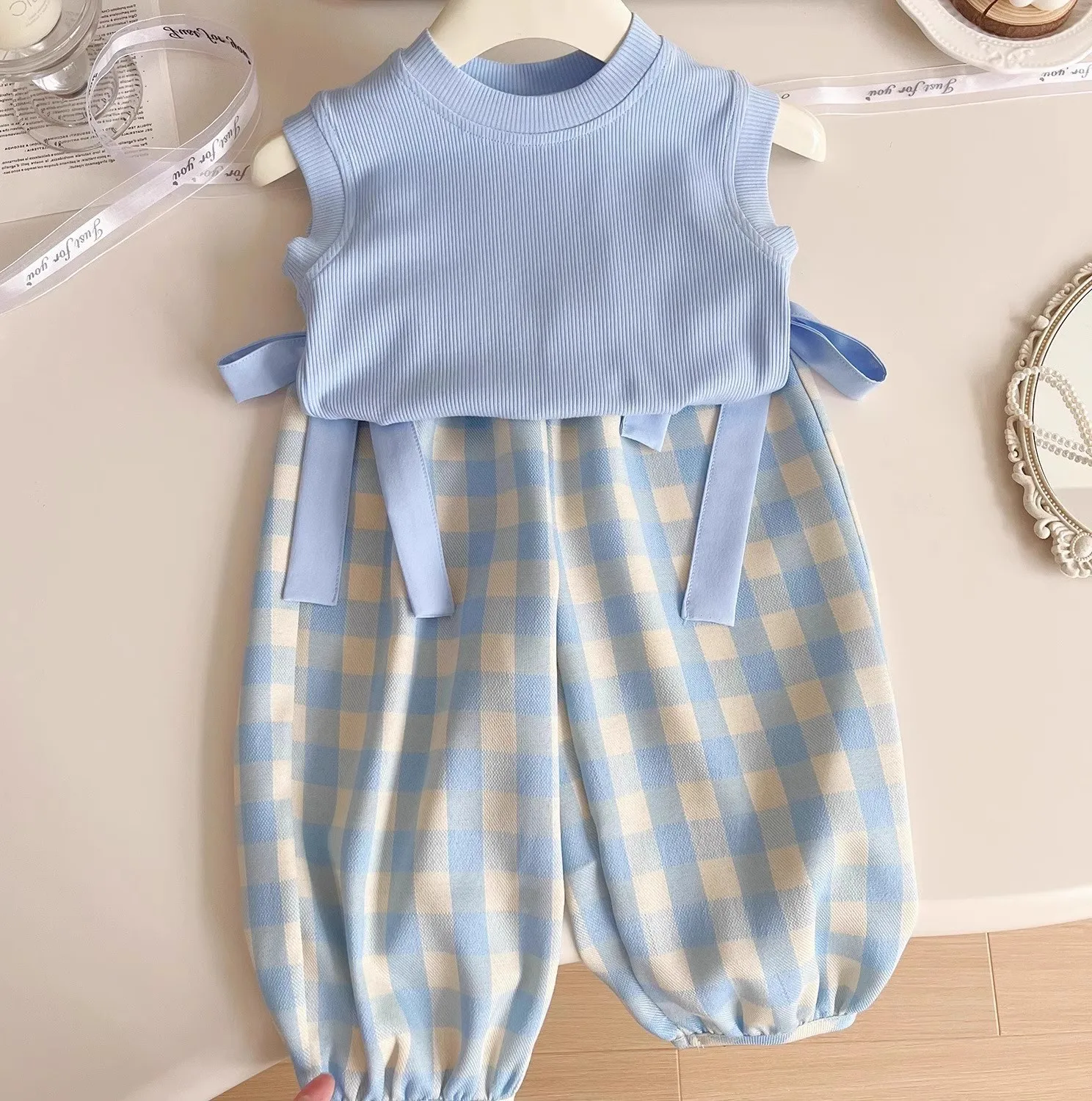 2025 Summer New Style Girls Blue Grid Suit Sleeveless Top with Bow Wide-leg Pants and Shoulder Bag Three-piece Set