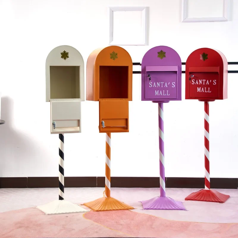European American wrought iron retro mailbox outdoor decoration ornament props handicrafts Christmas decoration