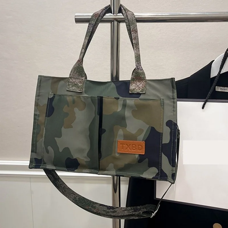 

Гладкая женская кожаная сумка люксового бренда 2025 года, известный дизайнер, популярная, простая, повседневная ​