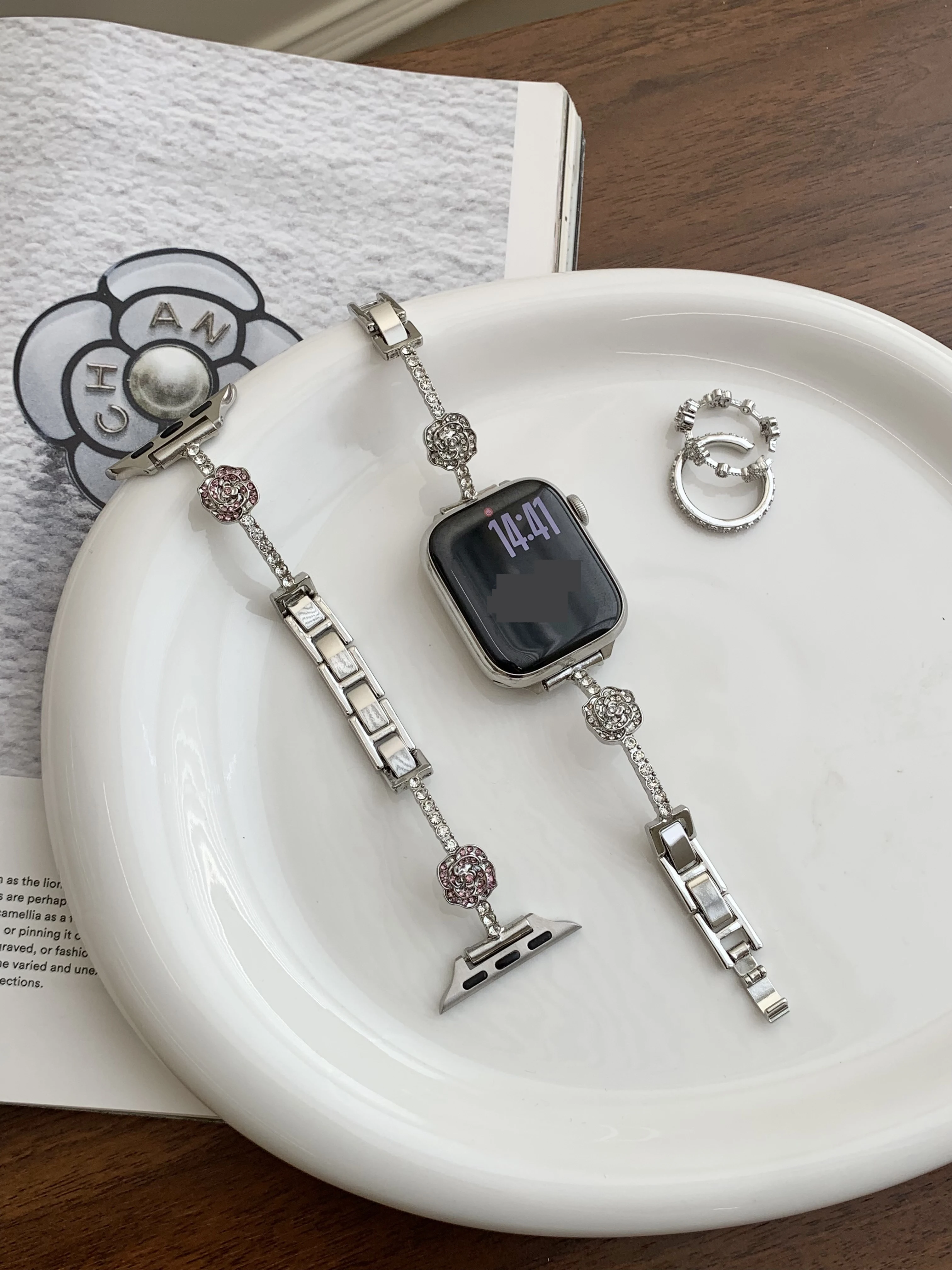 カメリアダイヤモンドメタルチェーンバックルバンド-apple-watch-49-46-42-44-40-45-41-38mm用ブレスレット-iwatch-10-9-3-6-5-se-7-8用ストラップ