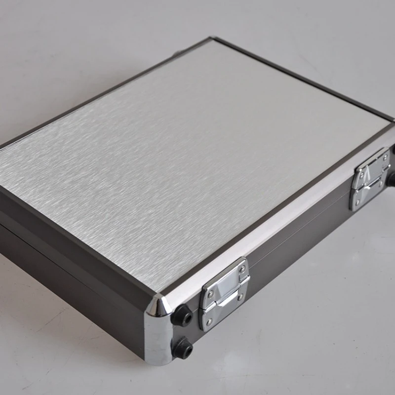 

China supplier wholesale professional electrician aluminum lockable toolbox