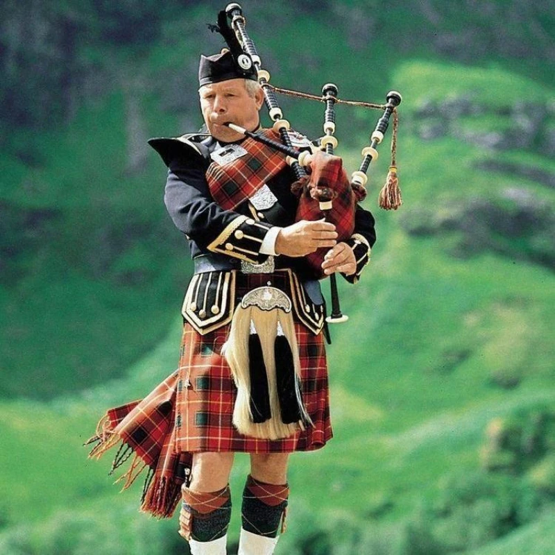 

Scottish bagpipes, highland bagpipes