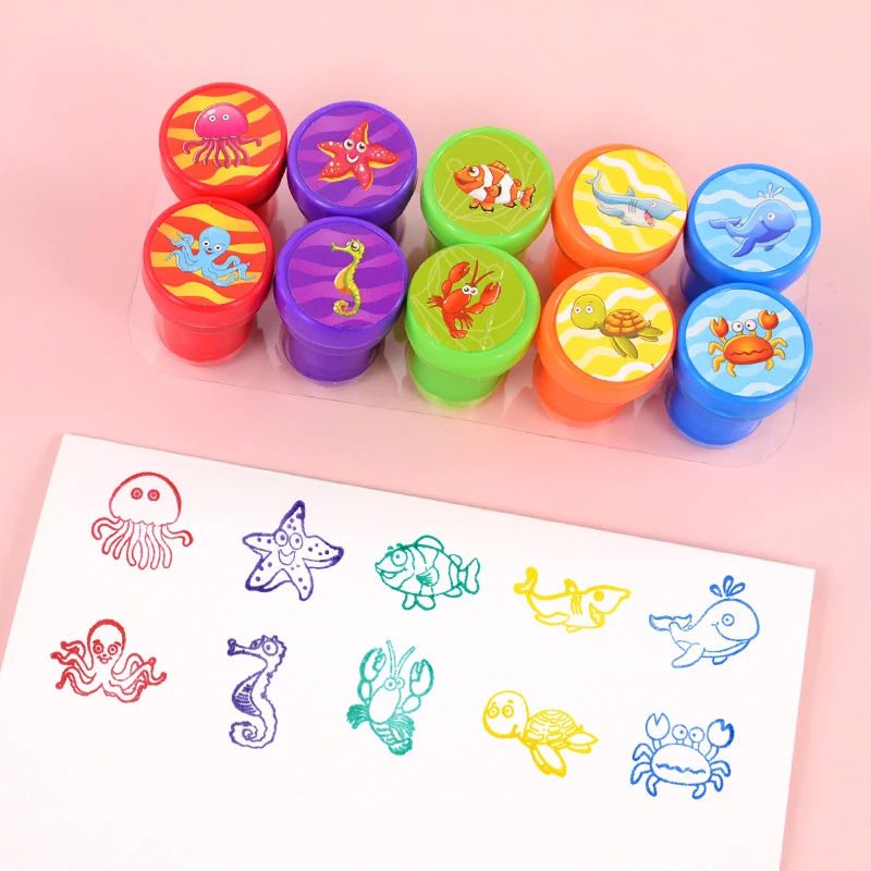 10Pcs/Set Assorted Stamps Kids Self-Ink Cartoon Animal Unicorn Stamps Party Favor Children Seal Toy Gift Scrapbooking DIY Decor