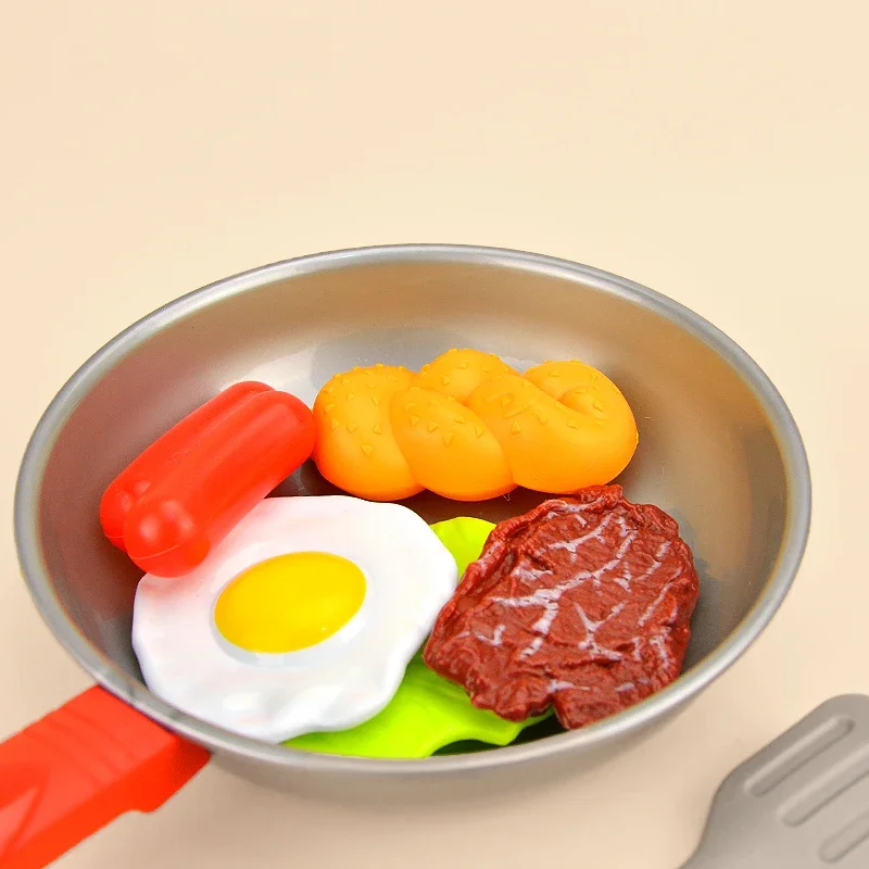 Set di padelle di simulazione per giocattoli da cucina per bambini con bistecche di verdure e diversi alimenti per ragazze e ragazzi