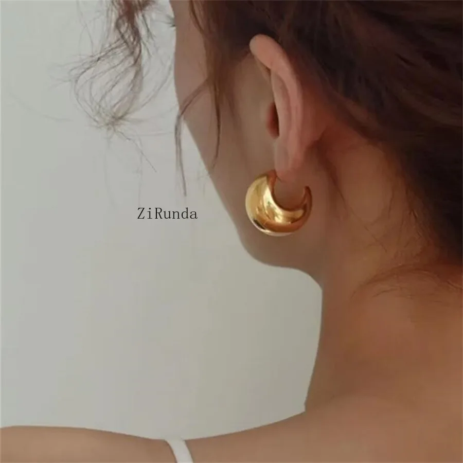 أقراط كروية ذات تصميم غير منتظم على الموضة الأوروبية والأمريكية، أقراط ذهبية نصف دائرية على شكل هلال