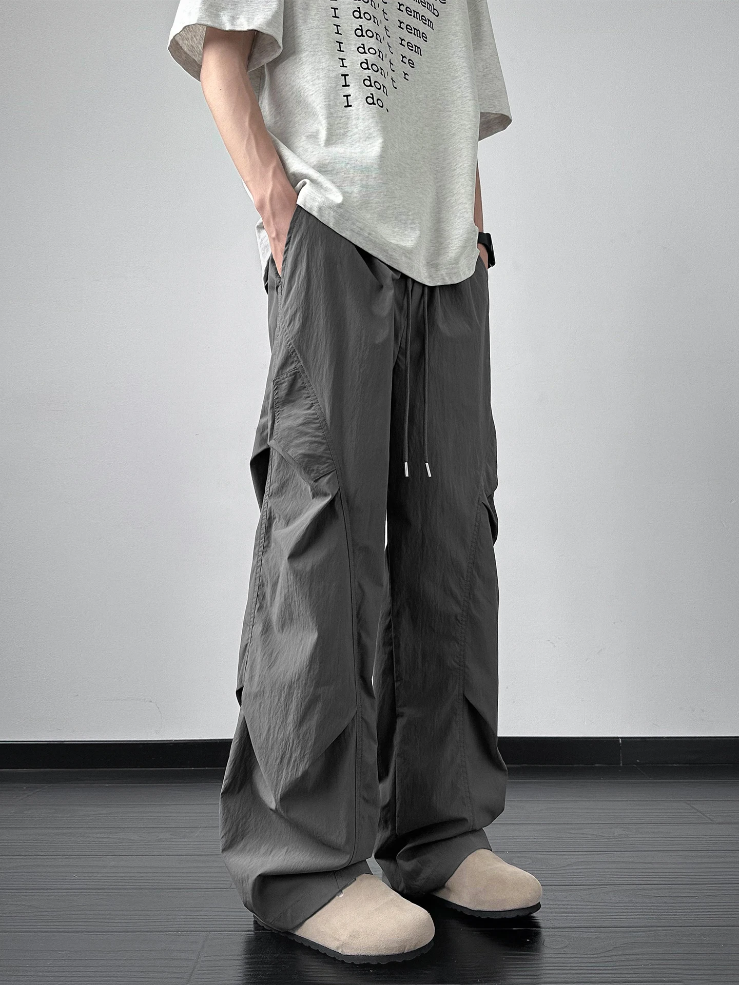 

Qui Dry рабочие брюки мужские летние тонкие модные американские уличные сложенные брюки десантника для мальчиков крутой повседневный свободный крой