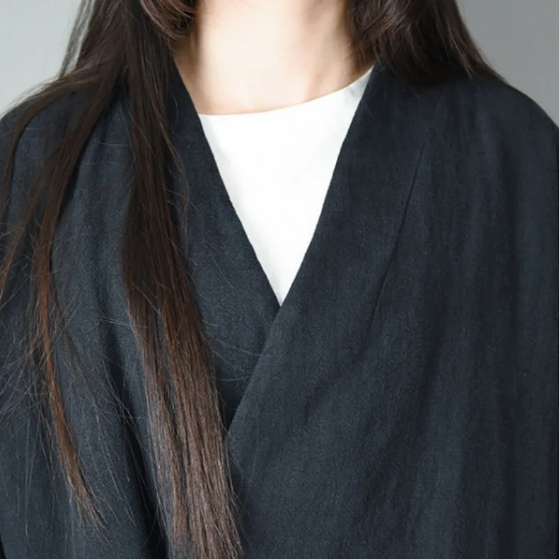 النمط الصيني الصلبة القطن معطف المرأة 2025 جديد الخريف الشتاء الدافئة الخامس الرقبة الضفدع زر فضفاض المرأة سترة الكتان الملابس الرجعية